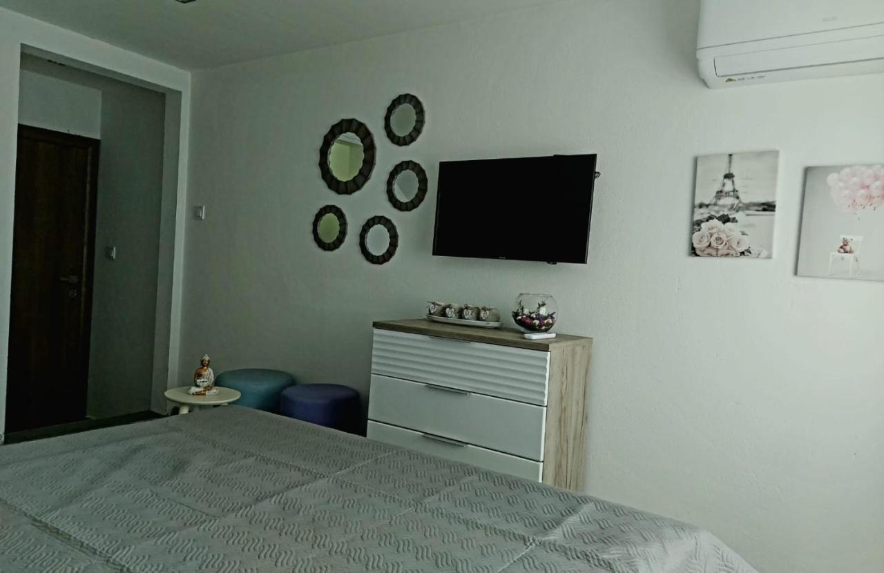 Lucic Guesthouse Cetynia Zewnętrze zdjęcie