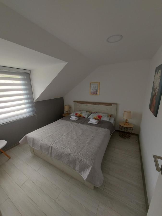 Lucic Guesthouse Cetynia Zewnętrze zdjęcie
